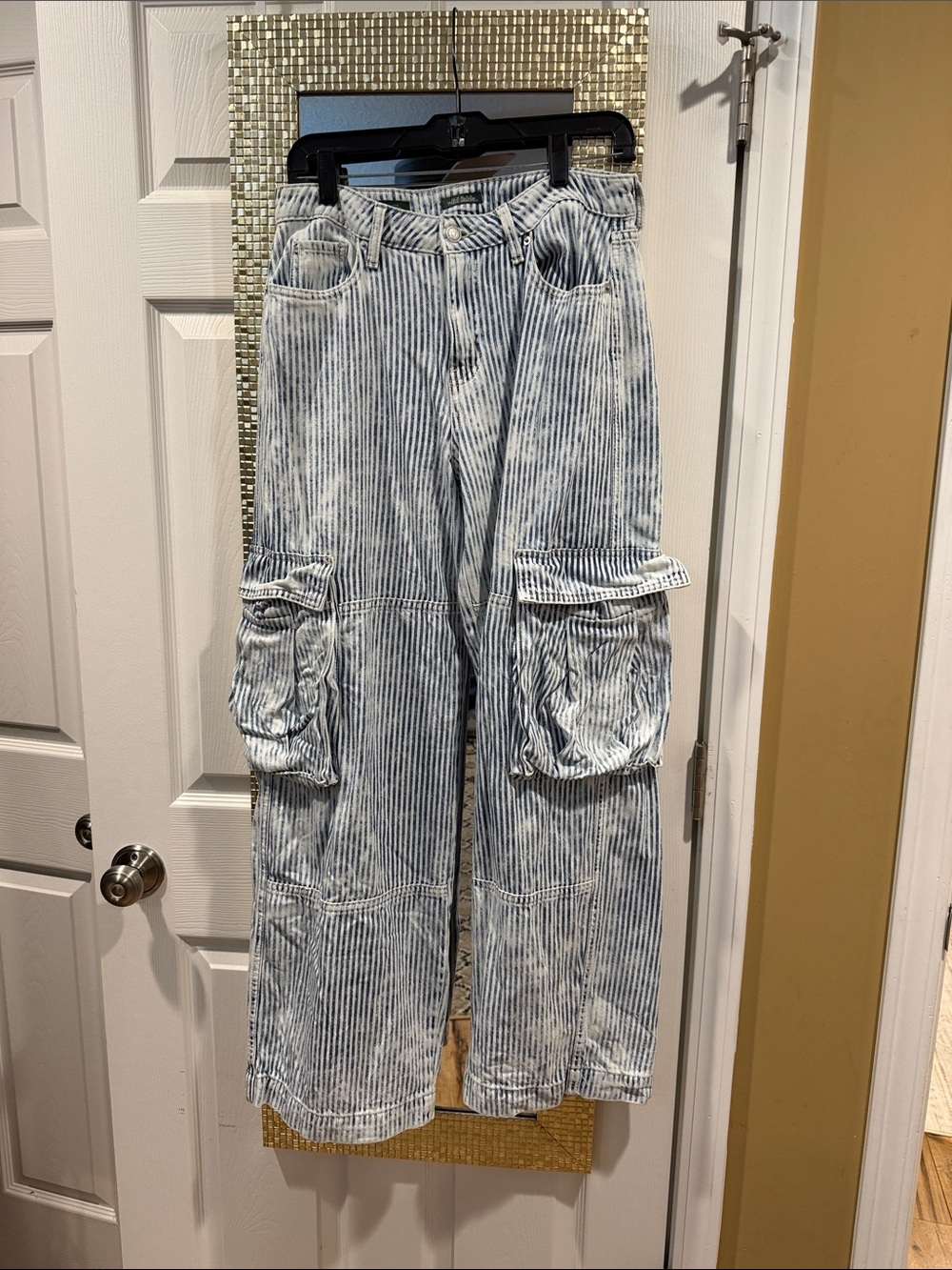 wild fable Light Blue Striped Relaxed Cargo Jeans